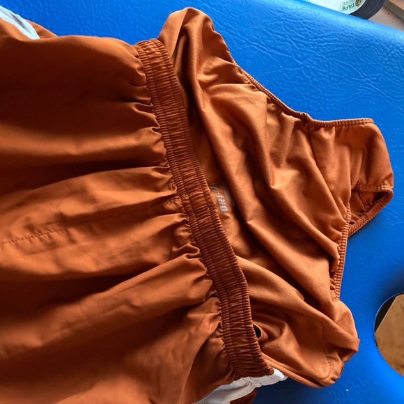 Nike dri-fit jogging shorts. Lined rust and cream size S womens - Picture 2 of 5